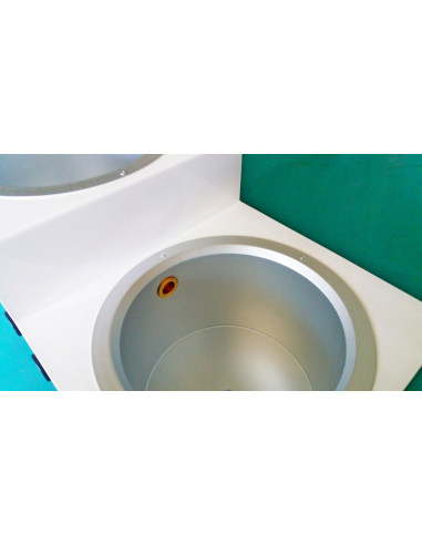 Decantor ceara cu picior si robinet de scurgere