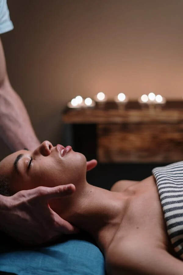 Paturi de Cosmetica: Ghid Complet pentru Alegerea Ideală